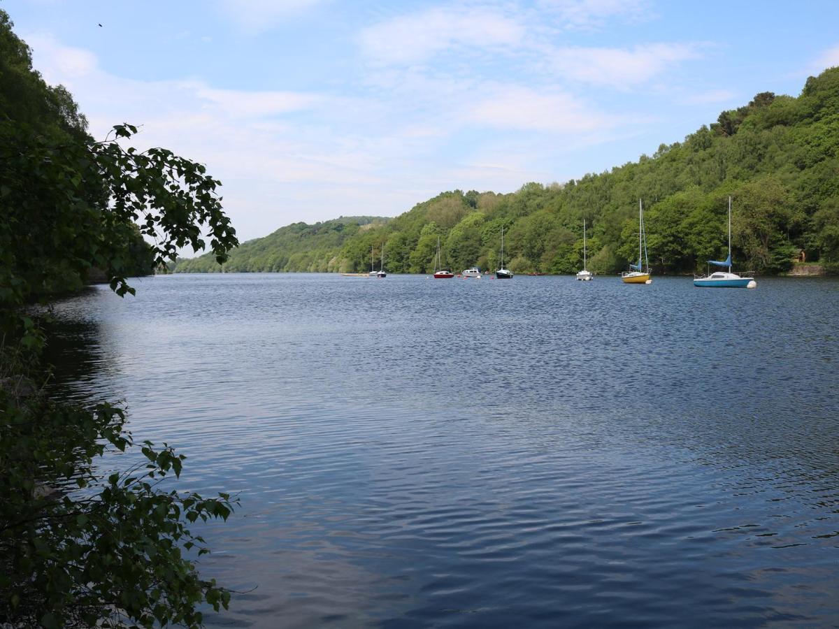 Watersview Lodge Leek Bagian luar foto